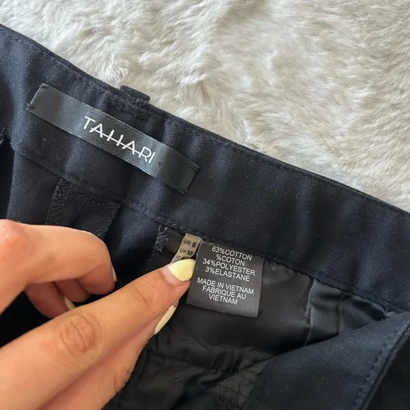 Black Low Rise Capris - Picture 7 of 9